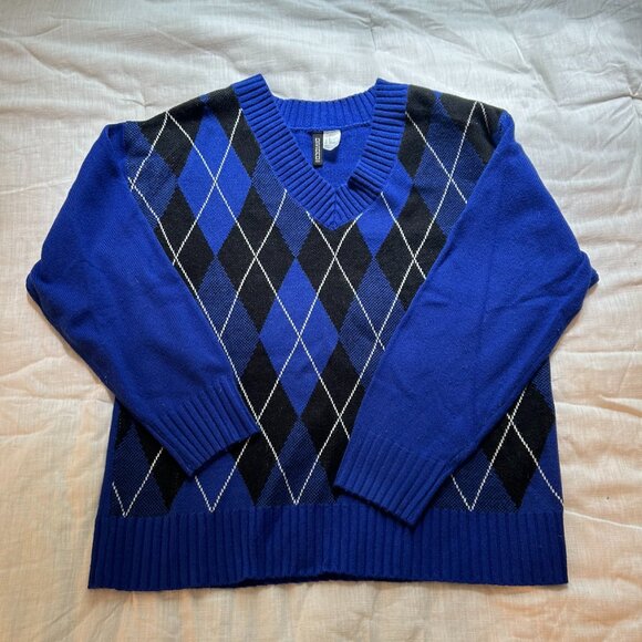 H&M Blue and Black Sweater - Picture 2 of 6
